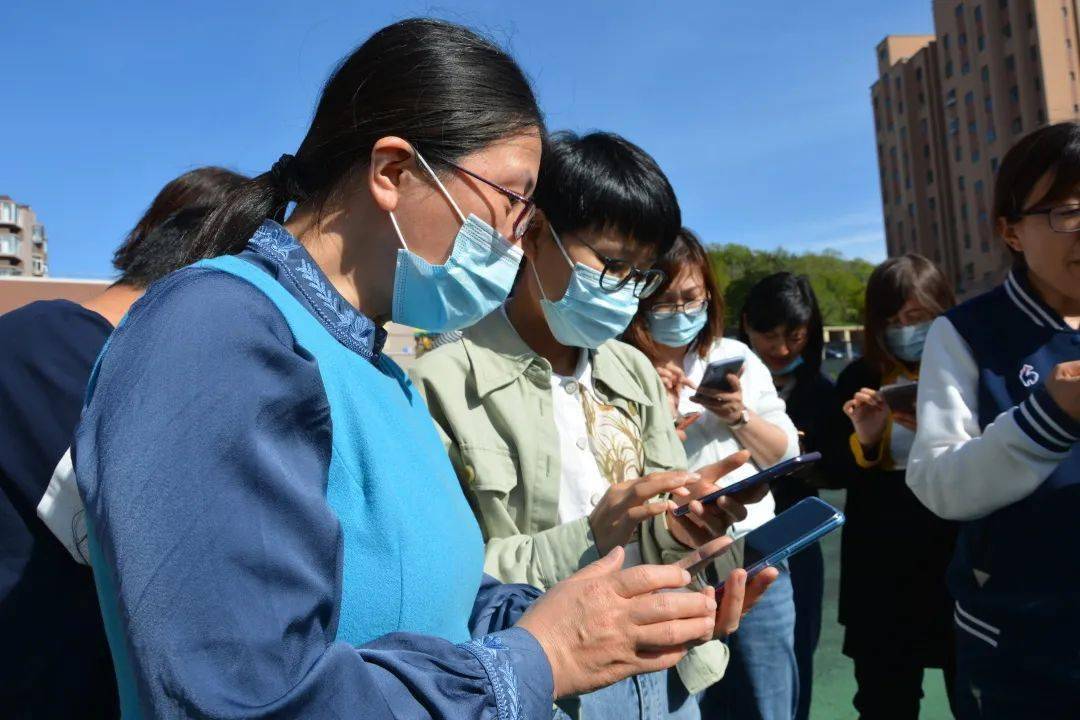 校园樱花模拟器最新版，体验真实的樱花校园人生